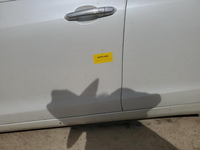 1G6AA5RX8J0177981 - 2018 CADILLAC ATS أبيض صورة 12