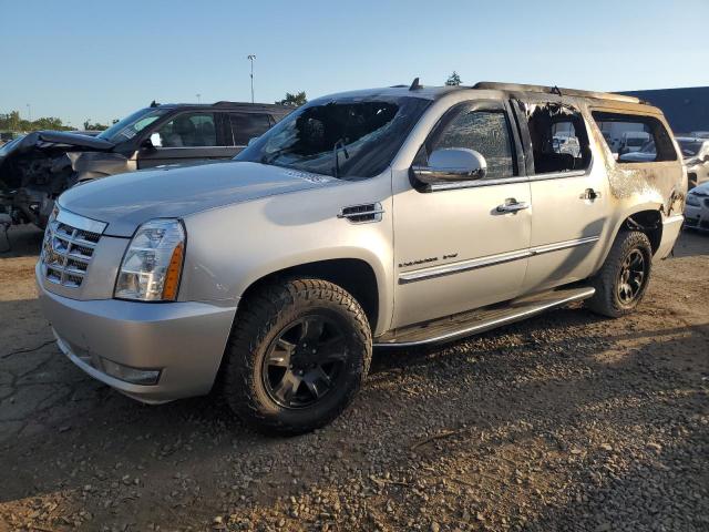 1GYS4HEF8ER167910 - 2014 CADILLAC ESCALADE ESV LUXURY 银色 照片 1