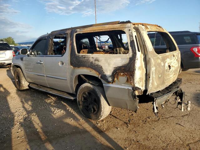 1GYS4HEF8ER167910 - 2014 CADILLAC ESCALADE ESV LUXURY 银色 照片 2