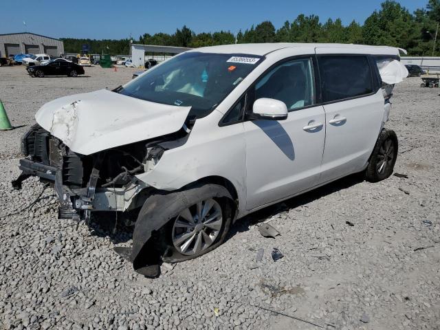 KNDMB5C16H6245360 - 2017 KIA SEDONA LX WHITE photo 1