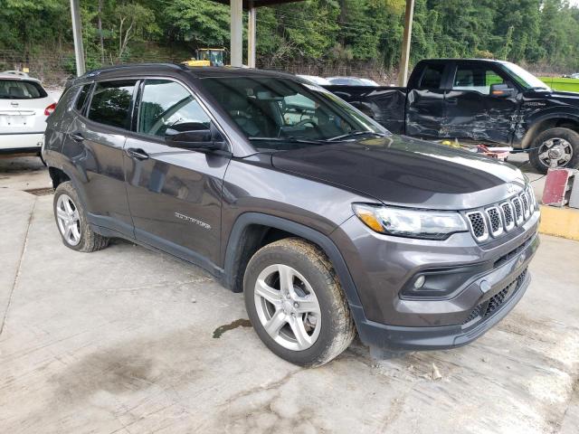 3C4NJDBN3RT598801 - 2024 JEEP COMPASS LATITUDE GRAY photo 4