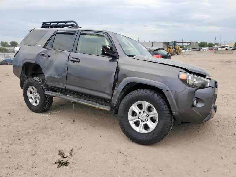 JTEZU5JR0J5180909 - 2018 TOYOTA 4RUNNER SR5 石墨色 照片 4