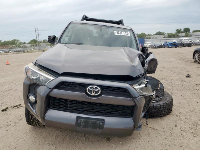 JTEZU5JR0J5180909 - 2018 TOYOTA 4RUNNER SR5 石墨色 照片 5