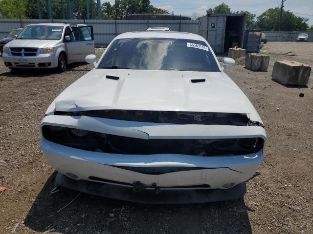 2C3CDYCJ3DH616284 - 2013 DODGE CHALLENGER SRT-8 WHITE photo 5