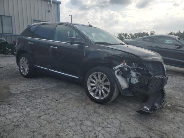 2LMDJ8JK5DBL26152 - 2013 LINCOLN MKX BLACK photo 4