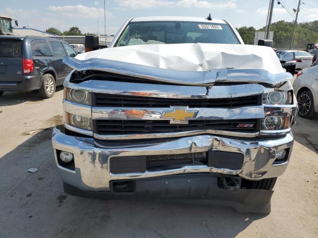 1GC1KVEG0FF508430 - 2015 CHEVROLET SILVERADO K2500 HEAVY DUTY LT WHITE photo 5