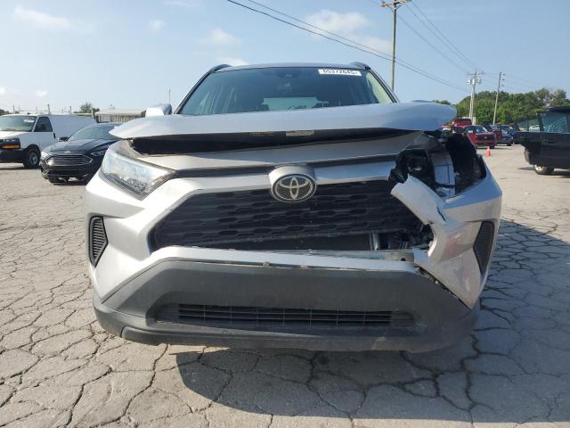 2T3K1RFV8LC074300 - 2020 TOYOTA RAV4 LE SILVER photo 5