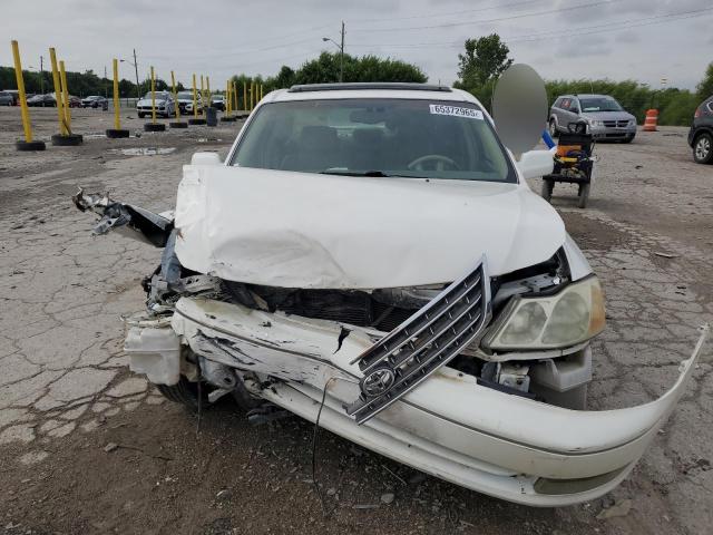 4T1BF28B83U299609 - 2003 TOYOTA AVALON XL 白色 照片 5