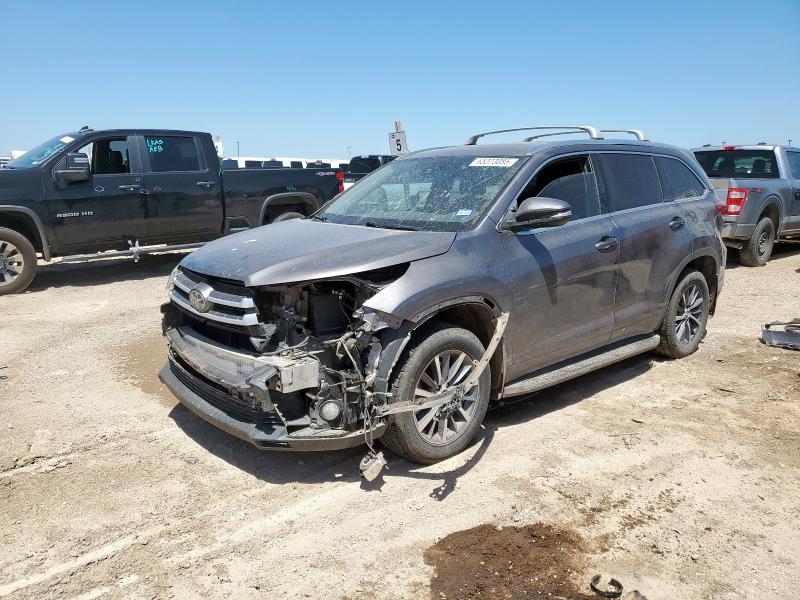 2017 TOYOTA HIGHLANDER SE, 