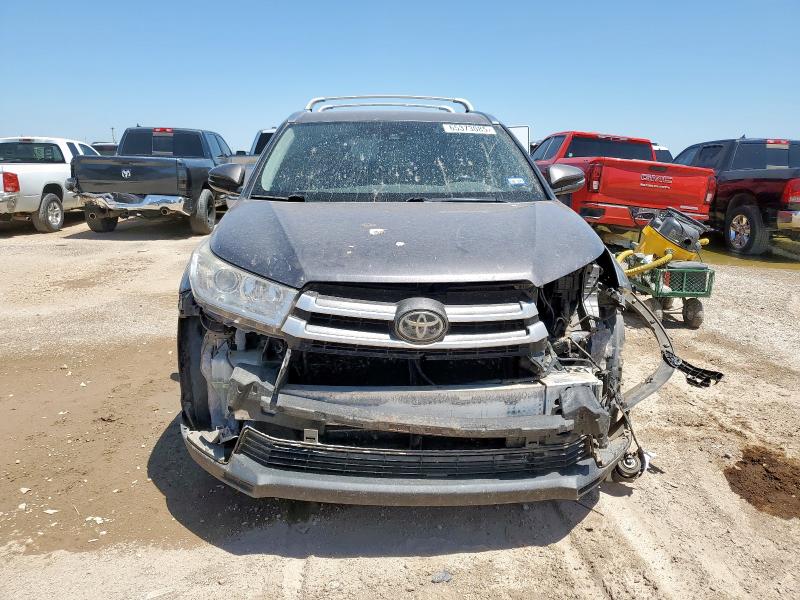 5TDKZRFH6HS213527 - 2017 TOYOTA HIGHLANDER SE 灰色 照片 5