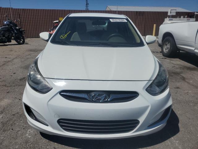 KMHCT4AE1DU548766 - 2013 HYUNDAI ACCENT GLS WHITE photo 5