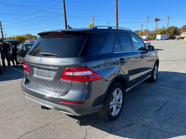 4JGDA5HB7FA599379 - 2015 MERCEDES-BENZ ML 350 4MA CHARCOAL photo 4
