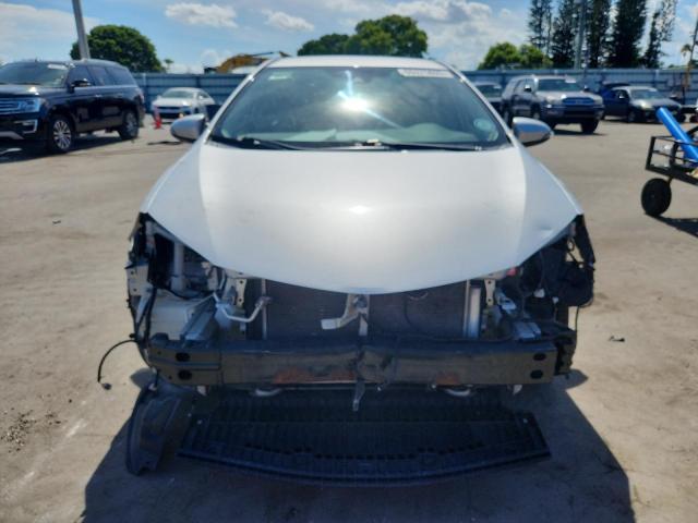 5YFBURHE7KP899501 - 2019 TOYOTA COROLLA L ვერცხლისფერი ფოტო 5