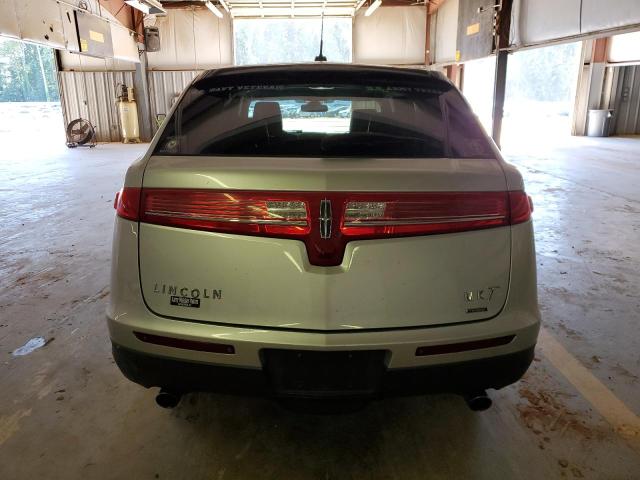 2LMHJ5AT5DBL58057 - 2013 LINCOLN MKT SILVER photo 6