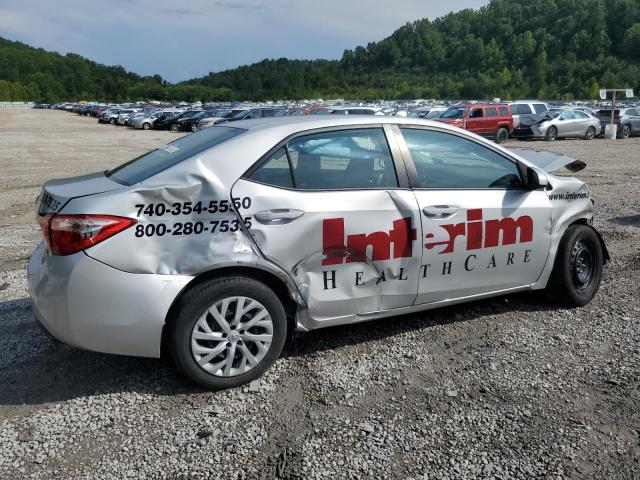 2T1BURHE6JC988717 - 2018 TOYOTA COROLLA L Күміс фото 3