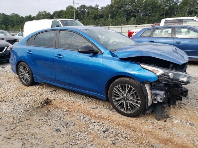 3KPF54AD8NE490884 - 2022 KIA FORTE GT LINE BLUE photo 4