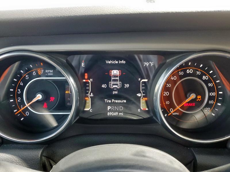 1C4HJXDG1JW105533 - 2018 JEEP WRANGLER U SPORT Grafit fotoğraf 9