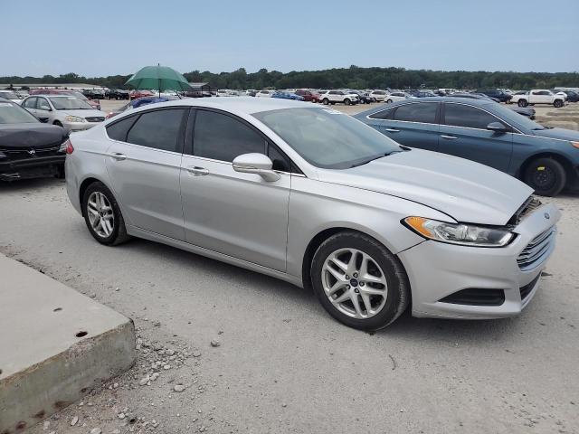 1FA6P0H73G5103858 - 2016 FORD FUSION SE SILVER photo 4