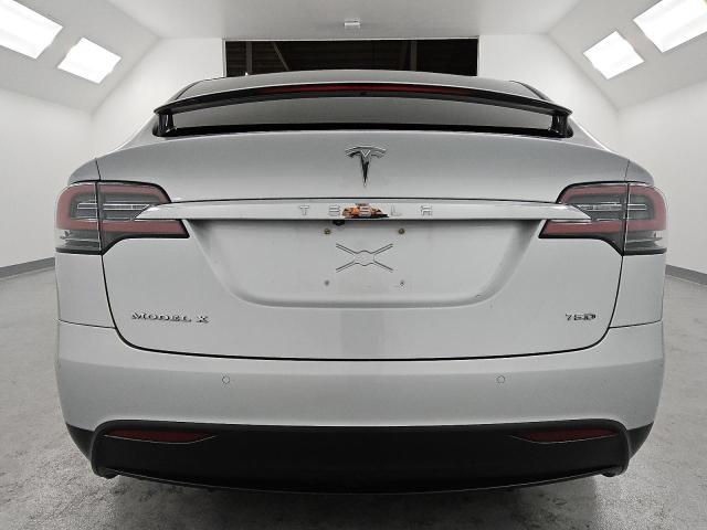 5YJXCDE25GF026158 - 2016 TESLA MODEL X Plata foto 6