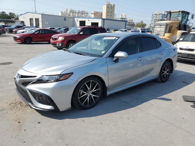 4T1G11AK0PU807733 - 2023 TOYOTA CAMRY SE NIGHT SHADE SILVER photo 1