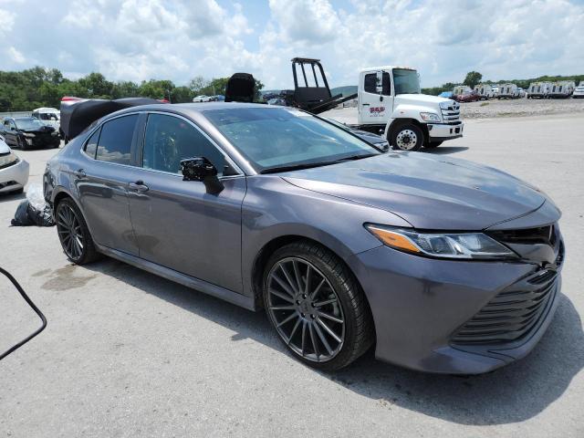 4T1B11HK7KU686854 - 2019 TOYOTA CAMRY L ნაცრისფერი ფოტო 4