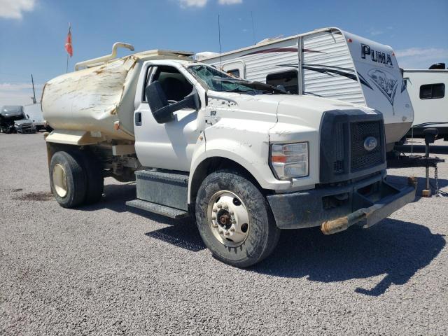 1FDNF7AY1KDF14934 - 2019 FORD F750 SUPER DUTY WHITE photo 1