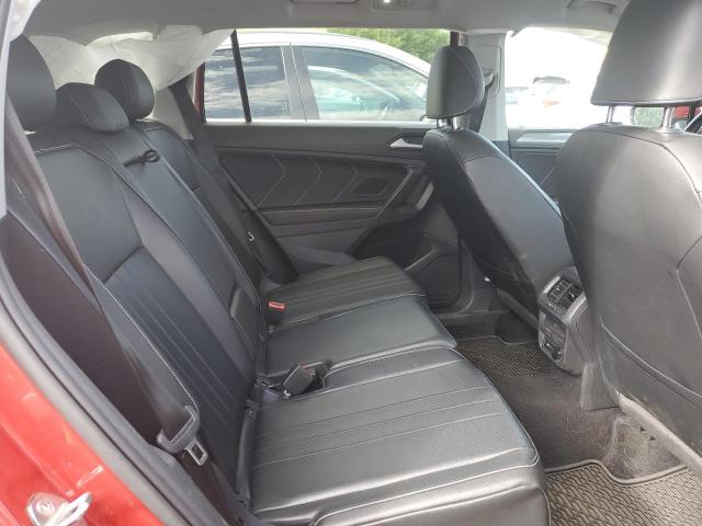 3VV2B7AX8NM122344 - 2022 VOLKSWAGEN TIGUAN SE أحمر صورة 11