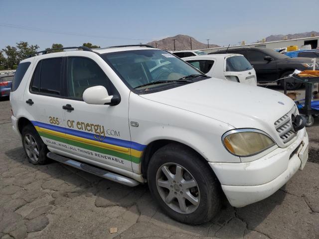 4JGAB72E41A239929 - 2001 MERCEDES-BENZ ML 430 თეთრი ფოტო 4