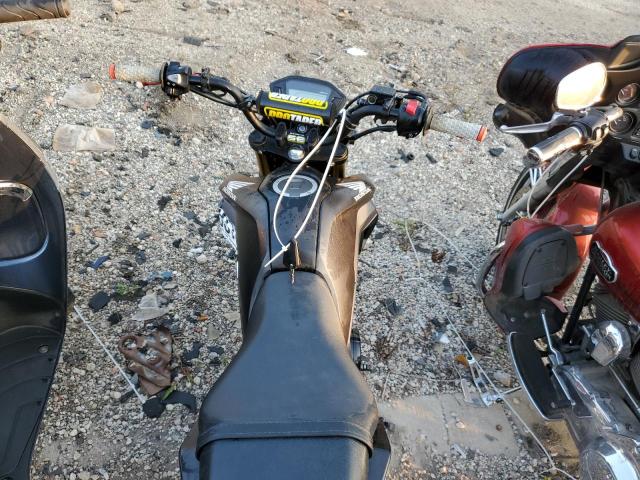 MLHJC6113H5207578 - 2017 HONDA GROM 125 GRAY photo 5