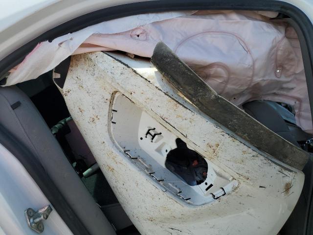 1G11B5SA7GF131461 - 2016 CHEVROLET MALIBU LIM LS WHITE photo 10