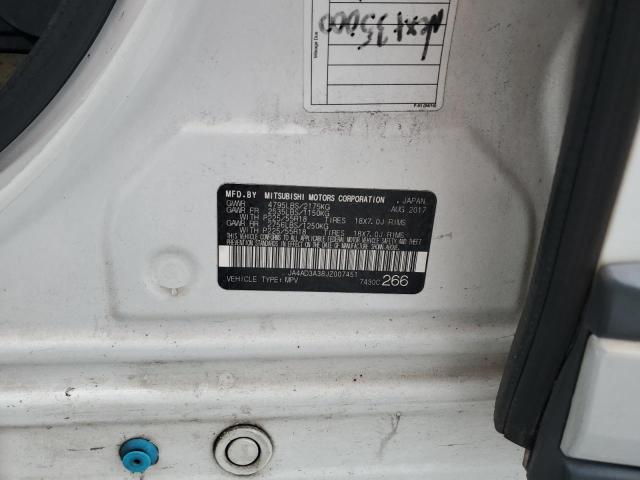 JA4AD3A38JZ007451 - 2018 MITSUBISHI OUTLANDER SE WHITE photo 13