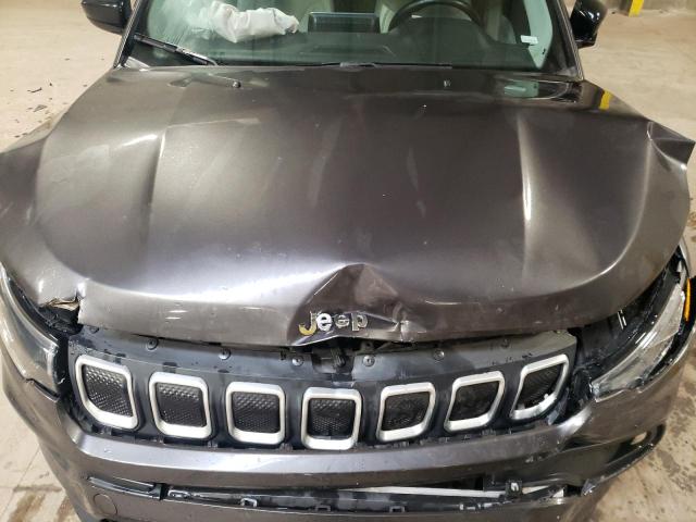 3C4NJCBB8NT113921 - 2022 JEEP COMPASS LATITUDE GRAY photo 12