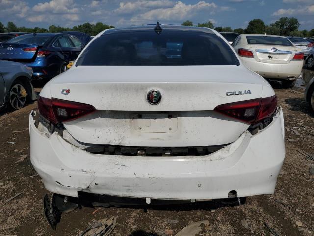 ZARFAEDN1H7547667 - 2017 ALFA ROMEO GIULIA Q4 白色 照片 6
