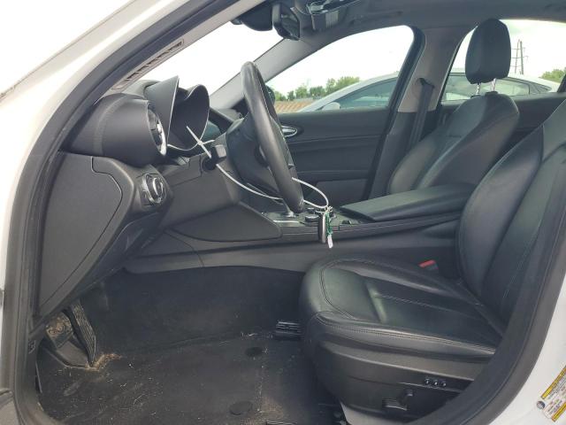 ZARFAEDN1H7547667 - 2017 ALFA ROMEO GIULIA Q4 白色 照片 7