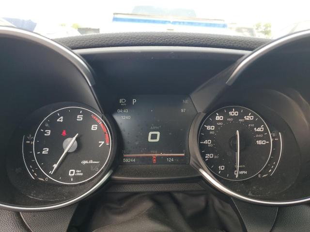 ZARFAEDN1H7547667 - 2017 ALFA ROMEO GIULIA Q4 白色 照片 9