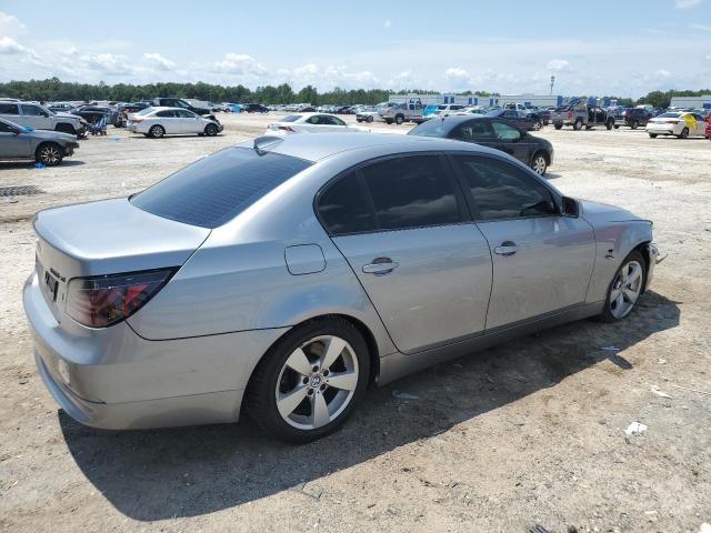 WBANF33537CS41893 - 2007 BMW 525 XI Grau Foto 3