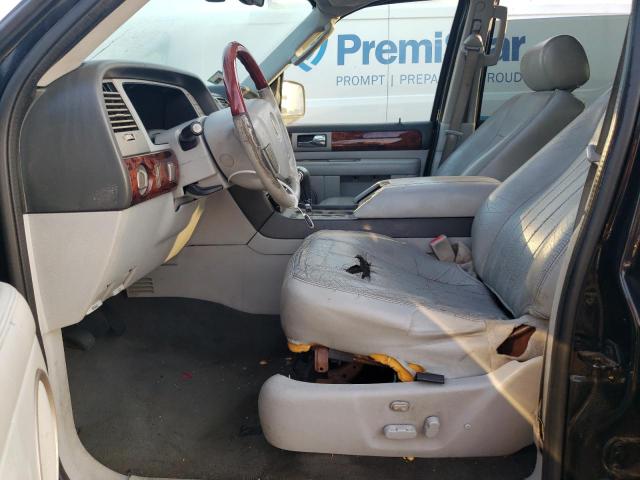 5LMFU28565LJ11015 - 2005 LINCOLN NAVIGATOR შავი ფოტო 7