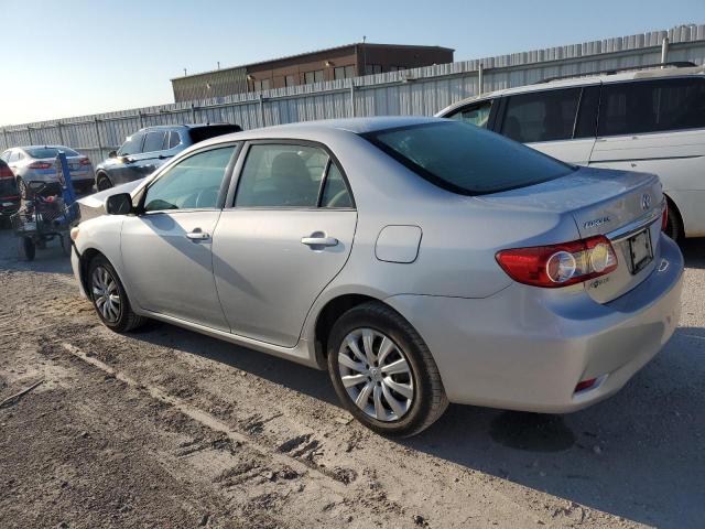 2T1BU4EE7DC016913 - 2013 TOYOTA COROLLA BASE Gümüş foto 2