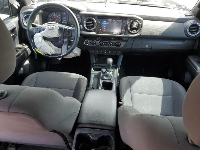 3TMCZ5AN0JM162154 - 2018 TOYOTA TACOMA DOUBLE CAB Graphit Foto 8