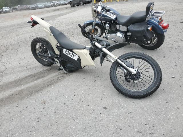 538XXDZ43NCC22099 - 2022 ZERO MOTORCYCLES INC FXP BEIGE photo 1