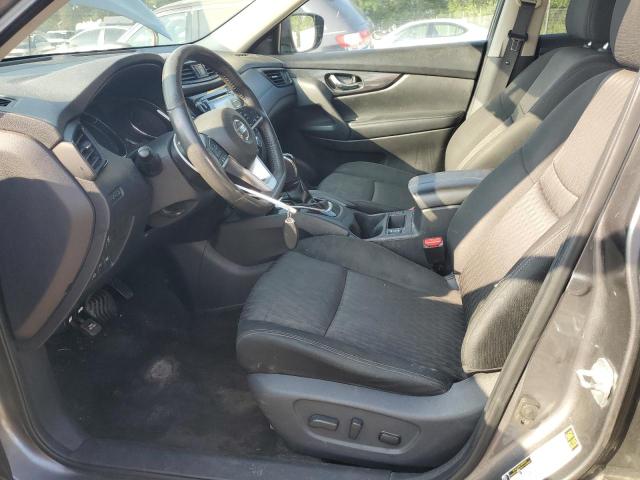 KNMAT2MV2HP577998 - 2017 NISSAN ROGUE S ნაცრისფერი ფოტო 7