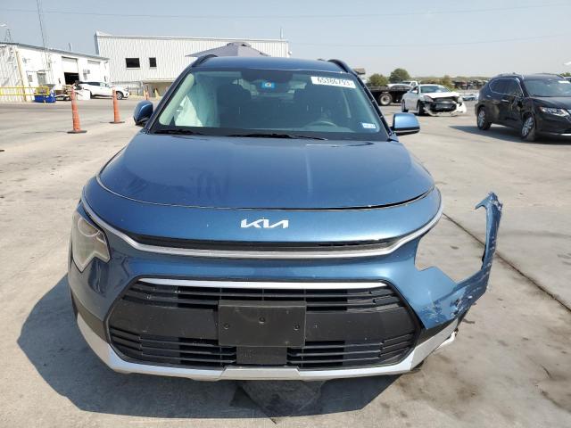 KNDCR3LE3P5047239 - 2023 KIA NIRO EX BLUE photo 5