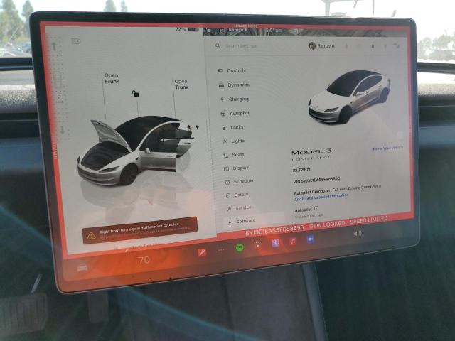 5YJ3E1EA5SF888853 - 2025 TESLA MODEL 3 WHITE photo 9