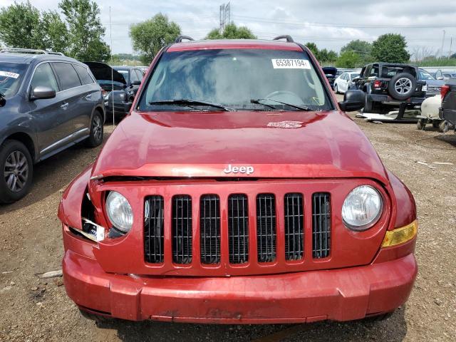 1J4GK38K85W689526 - 2005 JEEP LIBERTY RENEGADE RED photo 5