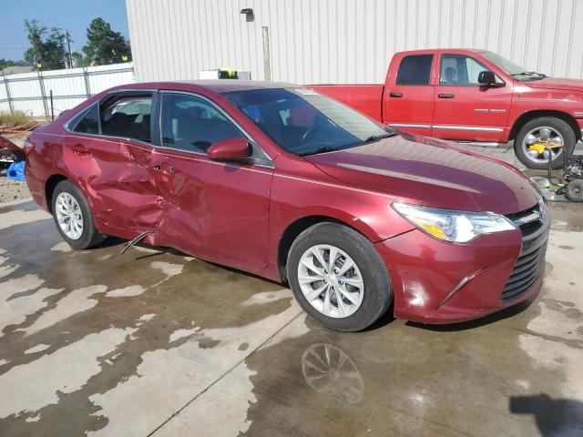 4T1BF1FK1FU976968 - 2015 TOYOTA CAMRY LE MAROON photo 4