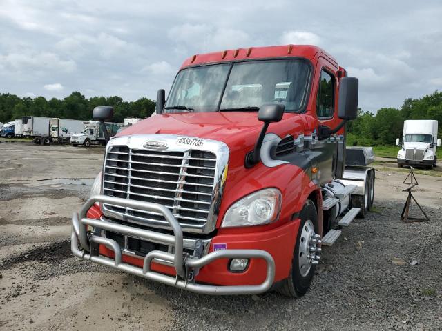 3AKJGBDV0GDGX5135 - 2016 FREIGHTLINER CASCADIA 1 RED photo 2