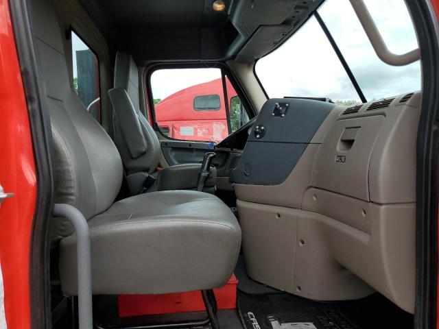 3AKJGBDV0GDGX5135 - 2016 FREIGHTLINER CASCADIA 1 RED photo 5