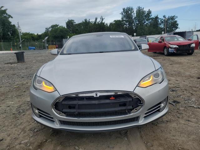 5YJSA1H17EFP46060 - 2014 TESLA MODEL S 银色 照片 5