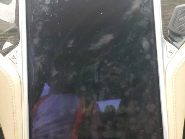 5YJSA1H17EFP46060 - 2014 TESLA MODEL S 银色 照片 9