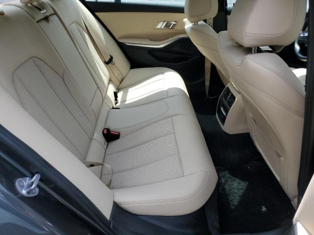 3MW5R7J02N8C24612 - 2022 BMW 330XI Сірий фото 10
